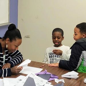 Meet your Posher, Constance